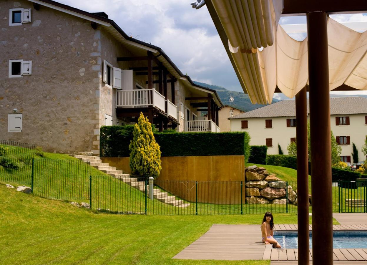 Casa 4 Habitaciones En Osséja Exterior photo